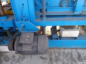 Presa pentru blocuri din beton - imagine 5