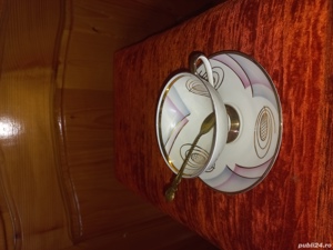 Set ceașcă, farfuriuță, latieră porțelan colecție. - imagine 6