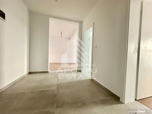 Apartament cu 2 camere, decomandat, 1181 euro/mp, zona Planetelor - imagine 3