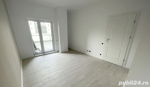 Echipa de meseriasi in constructii - imagine 4