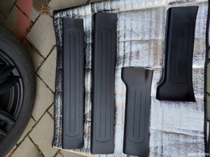 Vând praguri originale Renault Koleos negre - imagine 7