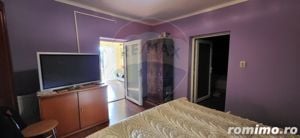 Casă / Vilă de vanzare 6 camere si teren 1616 mp in Seitin - imagine 12