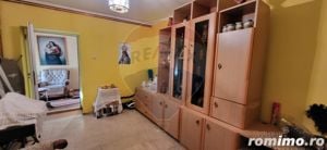 Casă / Vilă de vanzare 6 camere si teren 1616 mp in Seitin - imagine 17