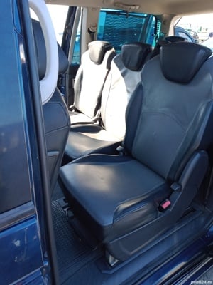 Auto familiar perfectă pentru vacanțe cu toată familia înmatriculată opt locuri fără probleme - imagine 2