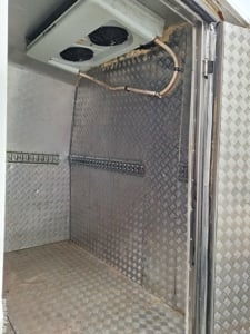 Închiriez masina frigorifica  - imagine 7