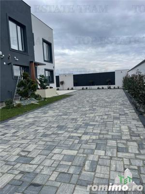 Vila deosebita in zona scolii americane