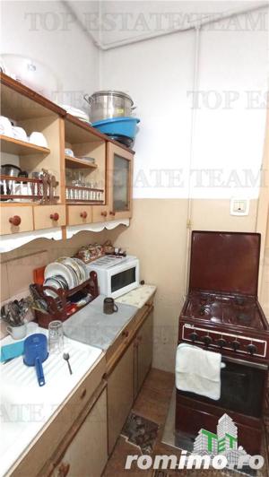 Casa de vanzare in zona Mantuleasa - imagine 11