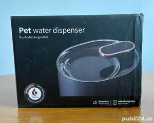 Fântână, dispenser, pentru pisici
