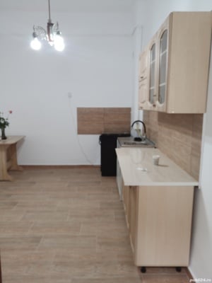 Meseriași în construcții  - imagine 5