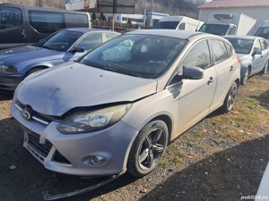 Dezmembrez Ford Focus 3 euro 5 1.6 tdci an 2011 - imagine 2