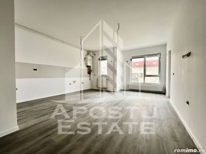 Apartament cu 2 camere,  etaj intermediar, zona Unitatii Militare - imagine 1