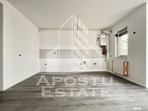 Apartament cu 2 camere,  etaj intermediar, zona Unitatii Militare - imagine 3