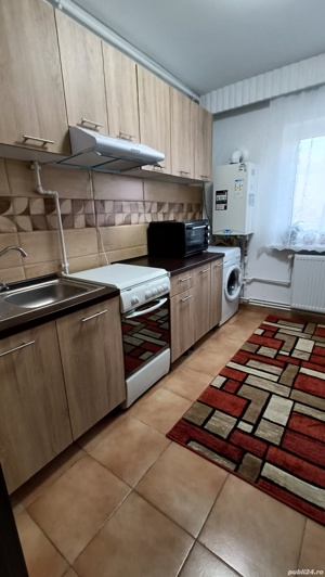 Proprietar, închiriez apartament 2 camere, cu contract ANAF - imagine 3