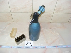 Sifon vechi cu capsule, anii 1970 (cod 27)  - imagine 2