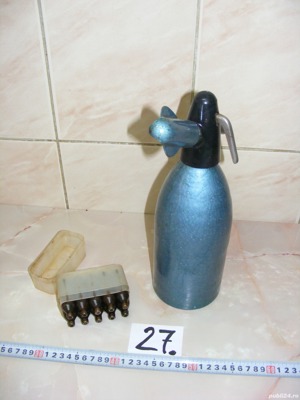 Sifon vechi cu capsule, anii 1970 (cod 27)  - imagine 7