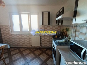 Vanzare Apartament 4 camere modificat in 3 Alba Iulia CETATE Bulevard, cu bucatarie mare mobilat si - imagine 11