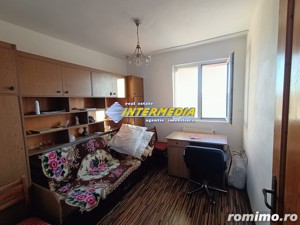 Vanzare Apartament 4 camere modificat in 3 Alba Iulia CETATE Bulevard, cu bucatarie mare mobilat si - imagine 14