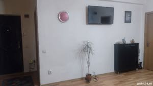 Vând apartament 3 camere mobilat cu parcare  - imagine 7