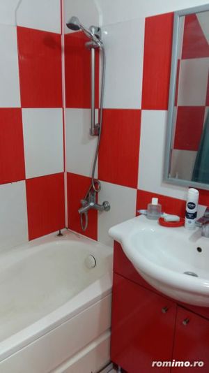 apartament cu o camera in zona Sinaia - imagine 3