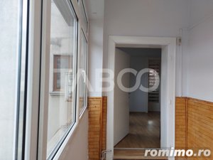 Spatiu de birou 4 camere decomandate 110 mp loc parcare zona centrala  - imagine 8