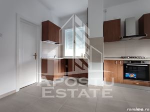 Apartament cu 5 camere 170 mp,  zona Ultracentrala - imagine 5