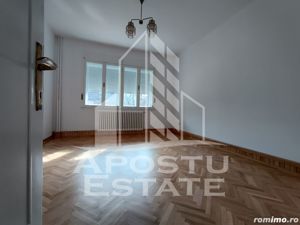 Apartament cu 5 camere 170 mp,  zona Ultracentrala - imagine 11