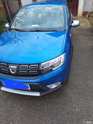 Vând autoturism marca Logan Stepway an fabricație 2020  motor 1500cc diesel  - imagine 4