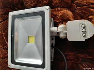 Proiector led cu senzor de mișcare.  - imagine 1