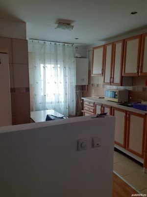 vand apartament cu 2 camere - imagine 2