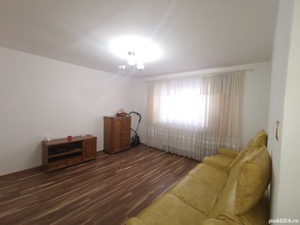 Apartament 3 camere Bucovina la strada principala - imagine 2