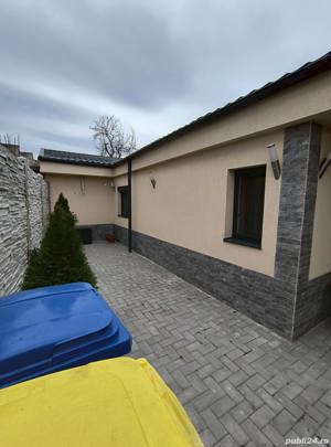 Casa  aproape de Spitalul Județean     Craiova( Str Bărăganului) - imagine 9