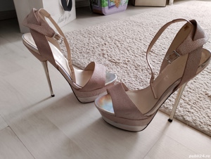 vand sandale dama din piele mărimea 36