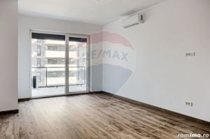 Apartament de vânzare cu 3 camere la Adora Park - imagine 2