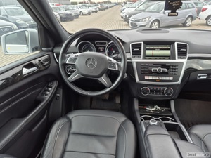 = MERCEDES ML350 AMG Aut. 4x4 3.0 T.Diesel Piele Navi Led 2015 Inmat. = 30.990 e. = - imagine 9