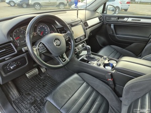 = V.W. TOUAREG R-Line 4x4 Aut. 3.0 T.Diesel Piele Navi Xenon Led 2014 = 18.990 e. = - imagine 13