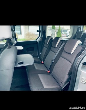 Ocazie!Kangoo -2014model-Maxi Long-7locuri Euro 5 Germania  - imagine 6 Ocazie!Kangoo -2014model-Maxi Long-7locuri Euro 5 Germania  - imagine 6