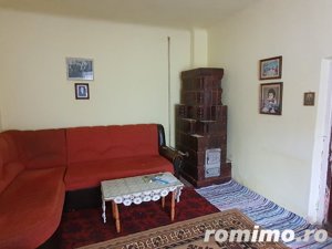 Casa si teren curte de vanzare in barcanesti la dn - imagine 4