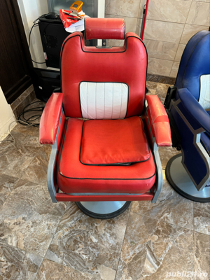 Scaune Frizerie,,,1.100 lei amundoua - imagine 5 Scaune Frizerie,,,1.100 lei amundoua - imagine 5