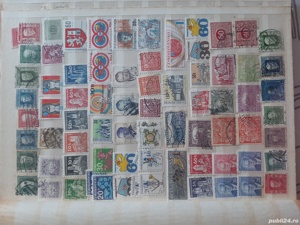 Vând clasor timbre vechi 