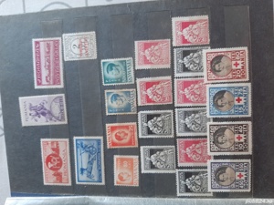 Vând clasor timbre vechi  - imagine 8