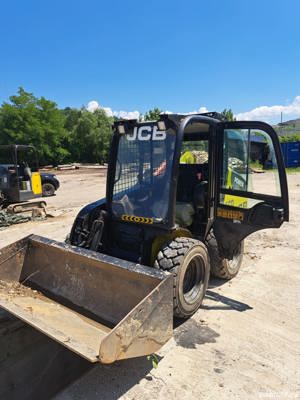 Vând Încărcător frontal JCB  - imagine 3
