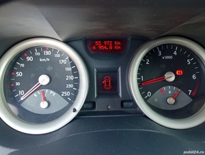 Autoturism  - imagine 4