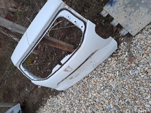 Haion capota portbagaj Dacia Duster 2018-2021 - imagine 2