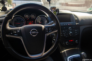 . Vând Opel Insignia sport TOURER 2010 - imagine 4
