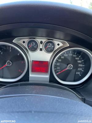 Vand Ford Focus Decembrie 2008 - imagine 3