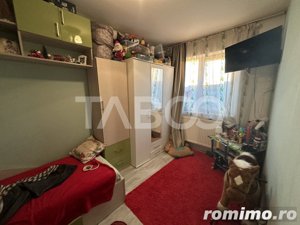 Apartament semidecomandat 2 camere etaj 4 zona 13 Decembrie, Fagaras - imagine 3