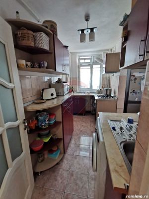 Apartament cu 3 camere de vânzare în zona Darmanesti - imagine 11