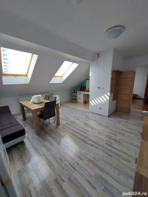 Vand urgent apartament 40 m2 la mansardă - imagine 5