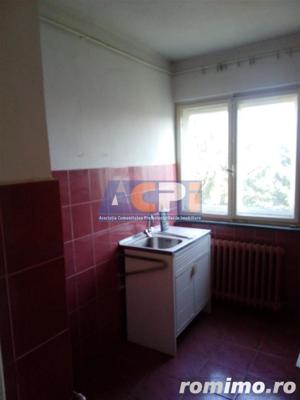 2 camere semidecomandat, Viorelelor, Bacau - imagine 4