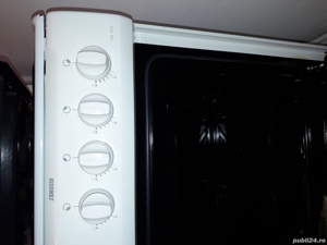 Vand aragaz Zanussi aproape nou